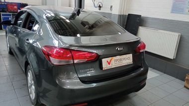 KIA Cerato 2019 года, 88 659 км - вид 4