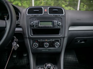 Volkswagen Golf 2011 года, 138 000 км - вид 7