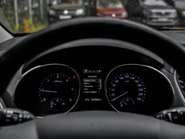 Hyundai Santa Fe 2017 года, 197 582 км - вид 5