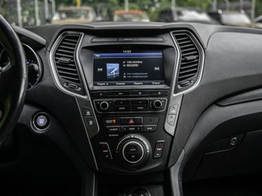 Hyundai Santa Fe 2017 года, 197 582 км - вид 9
