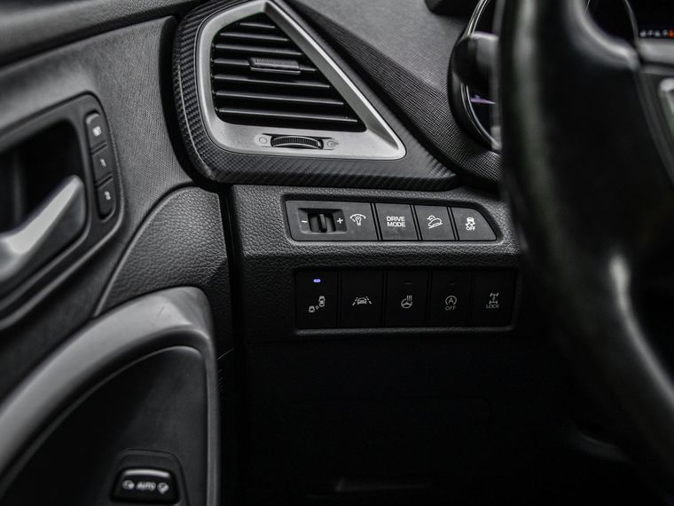 Hyundai Santa Fe 2017 года, 197 582 км - вид 13