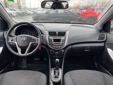 Hyundai Solaris 2014 года, 67 389 км - вид 8