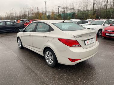 Hyundai Solaris 2014 года, 67 389 км - вид 7