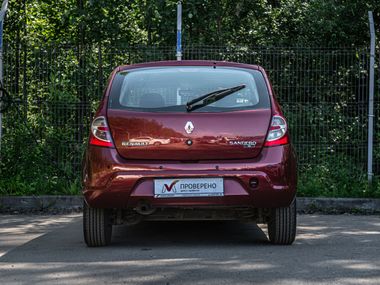 Renault Sandero 2011 года, 191 356 км - вид 4