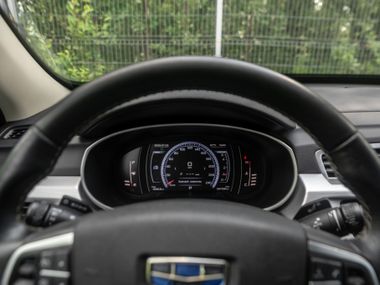 Geely Atlas 2018 года, 97 054 км - вид 5
