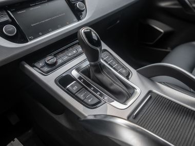Geely Atlas 2018 года, 97 054 км - вид 11