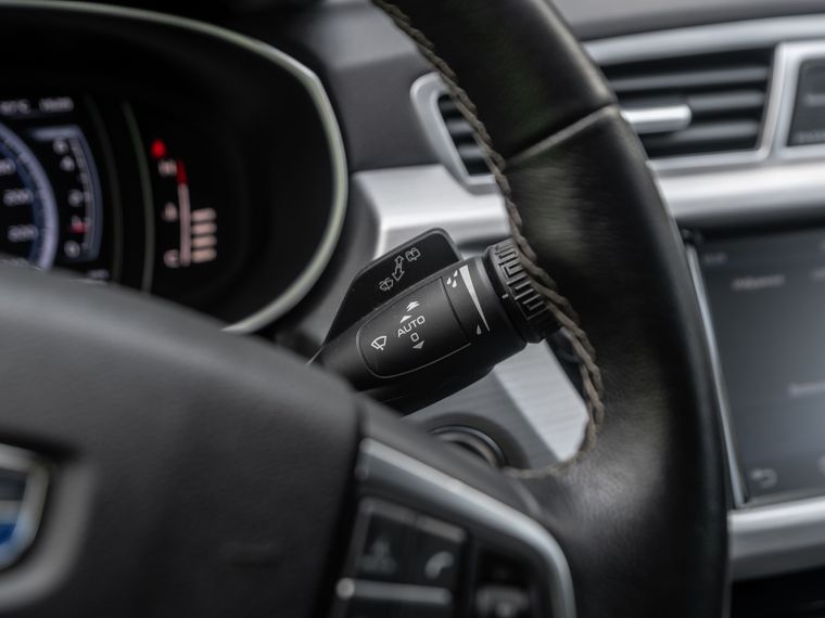 Geely Atlas 2018 года, 97 054 км - вид 8