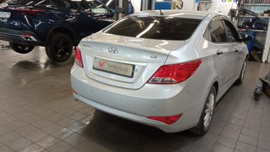Hyundai Solaris 2016 года, 156 139 км - вид 3