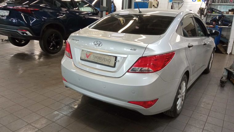 Hyundai Solaris 2016 года, 156 139 км - вид 3