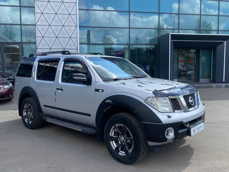 Nissan Pathfinder 2007 года, 267 813 км - вид 3