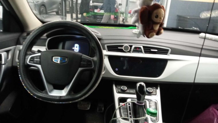 Geely Atlas 2021 года, 113 255 км - вид 5