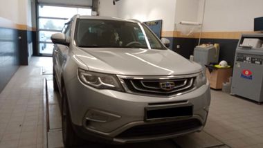Серый Geely Atlas 2021 года | VIN 329655