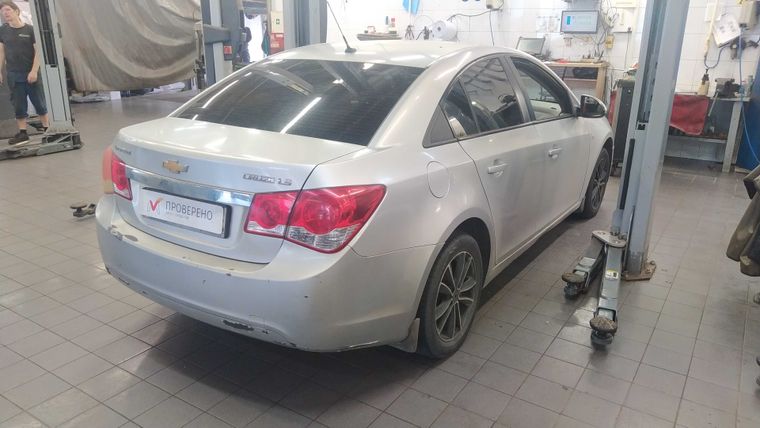 Chevrolet Cruze 2011 года, 171 447 км - вид 3