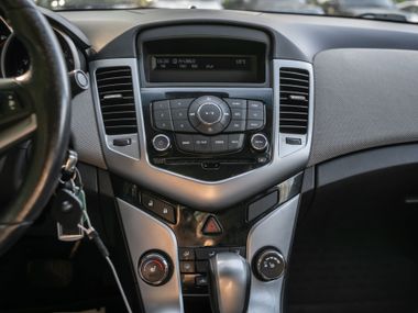 Chevrolet Cruze 2011 года, 171 447 км - вид 7