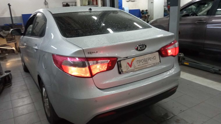 Kia Rio 2013 года, 124 000 км - вид 4