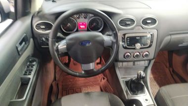 Ford Focus 2010 года, 248 046 км - вид 5