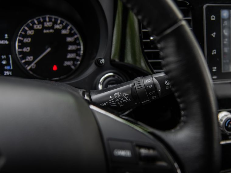 Mitsubishi Outlander 2020 года, 86 342 км - вид 8