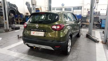 Renault Kaptur 2016 года, 139 328 км - вид 3