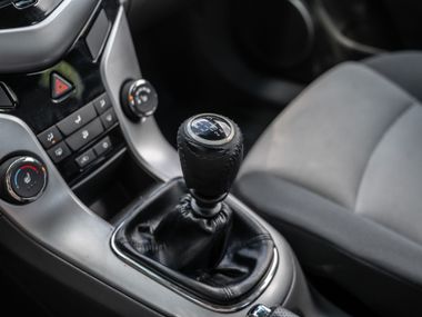 Chevrolet Cruze 2010 года, 306 020 км - вид 8
