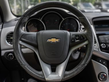 Chevrolet Cruze 2010 года, 306 020 км - вид 6
