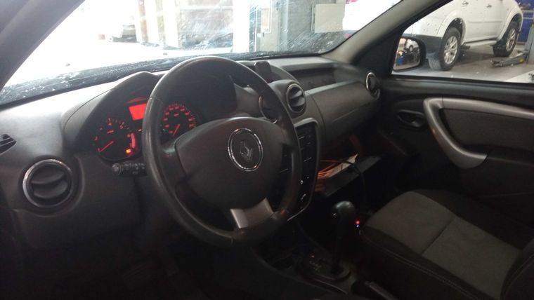 Renault Duster 2013 года, 101 748 км - вид 5