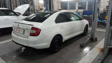 Skoda Rapid 2015 года, 373 319 км - вид 3