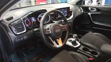 Kia Ceed 2020 года, 64 814 км - вид 5