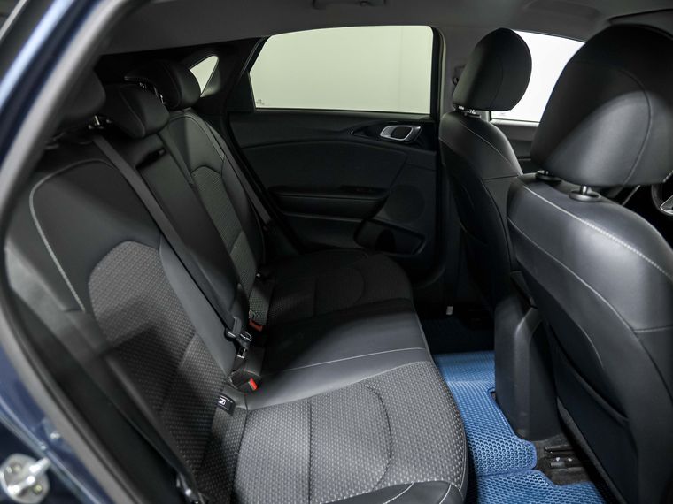 KIA Ceed 2020 года, 64 814 км - вид 17