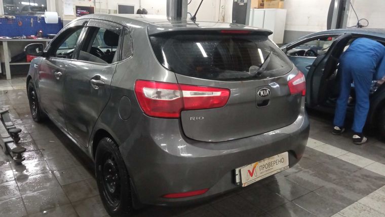 Kia Rio 2014 года, 197 050 км - вид 4