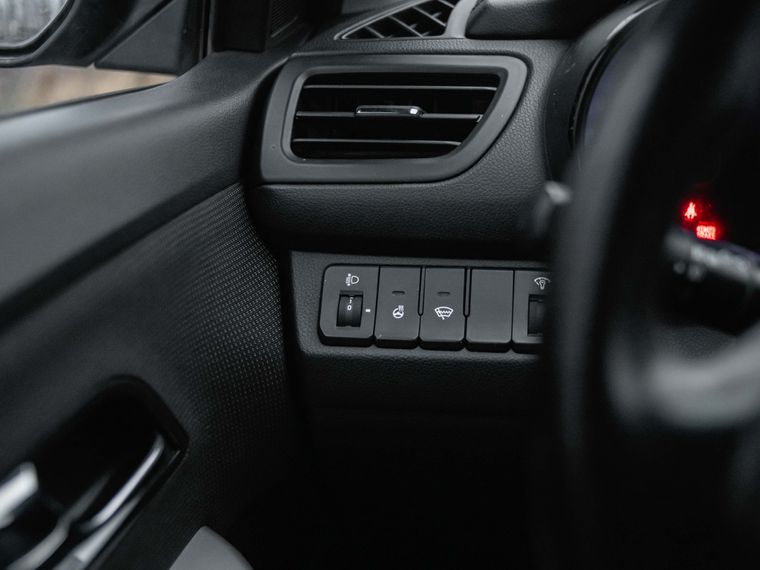 Kia Rio 2014 года, 197 050 км - вид 10