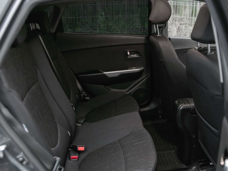 Kia Rio 2014 года, 197 050 км - вид 11