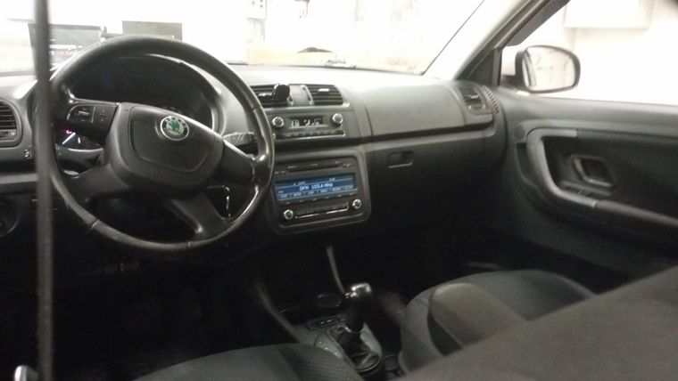 Skoda Fabia 2011 года, 141 497 км - вид 5