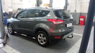 Ford Kuga 2013 года, 255 538 км - вид 4