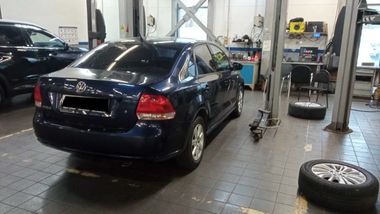 Volkswagen Polo 2013 года, 157 643 км - вид 3