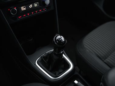 Volkswagen Polo 2013 года, 157 643 км - вид 8