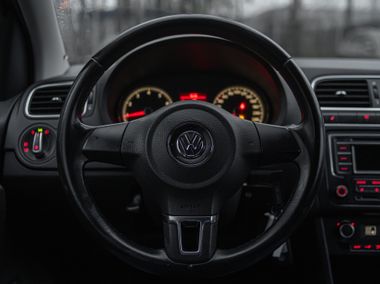 Volkswagen Polo 2013 года, 157 643 км - вид 6