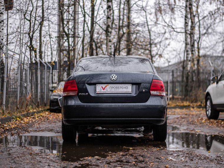 Volkswagen Polo 2013 года, 157 643 км - вид 4