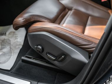 Volvo XC60 2019 года, 147 936 км - вид 13