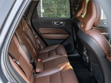 Volvo XC60 2019 года, 147 936 км - вид 14