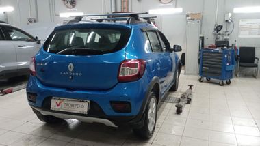 Renault Sandero Stepway 2016 года, 137 326 км - вид 3