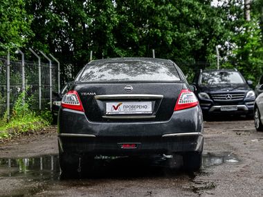 Nissan Teana 2012 года, 333 429 км - вид 4