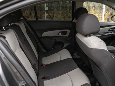 Chevrolet Cruze 2011 года, 189 688 км - вид 10