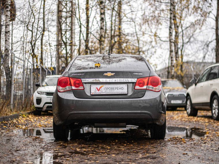 Chevrolet Cruze 2011 года, 189 688 км - вид 4