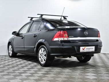 Opel Astra 2011 года, 195 685 км - вид 6