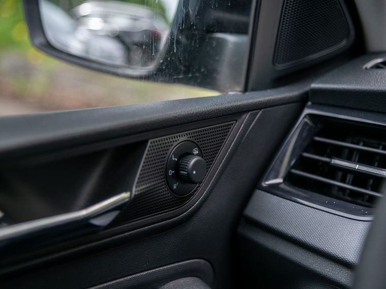 Skoda Rapid 2020 года, 109 789 км - вид 11
