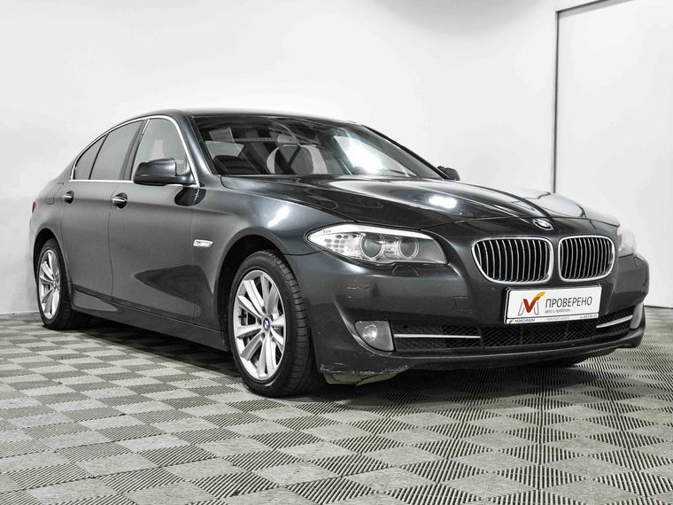 BMW 5 серия 2010 года, 224 930 км - вид 3