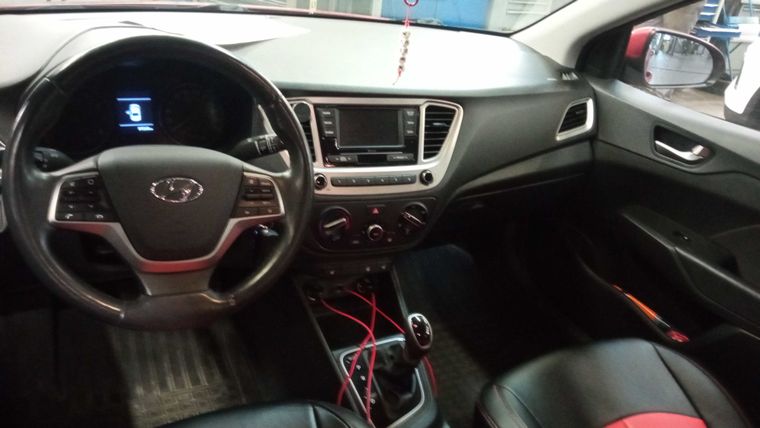 Hyundai Solaris 2019 года, 89 260 км - вид 5