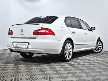 Skoda Superb 2011 года, 298 144 км - вид 4