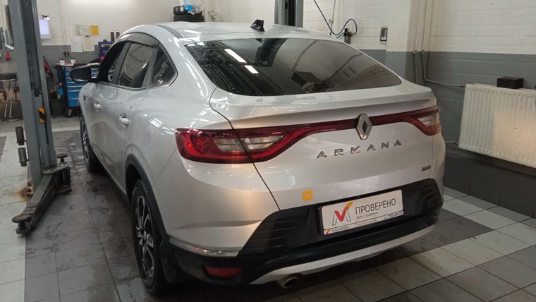Renault Arkana 2021 года, 70 620 км - вид 4