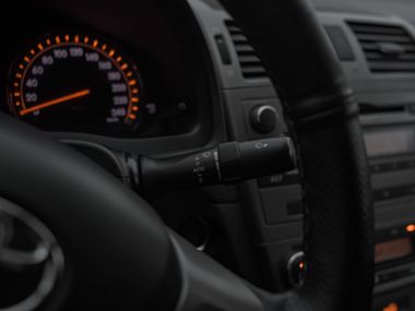 Toyota Avensis 2011 года, 254 403 км - вид 8